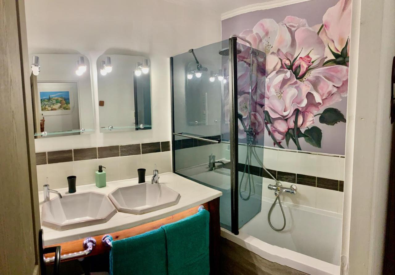 Le Logis Des Cascades 2 Apartment Мустие Сен Мари Екстериор снимка